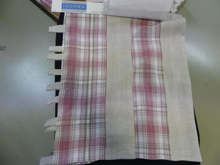 Posten Vorhänge kariert, 100% Polyester Maße in cm ca. 90 x 150 | ca. 13 Paar
